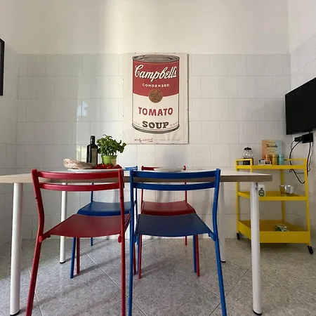 Ziettas Pop House Apartment
