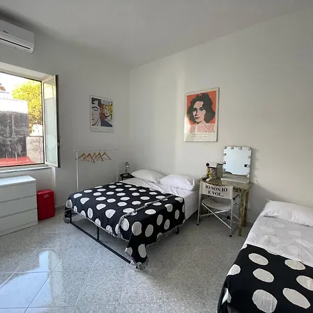 Ziettas Pop House Neapol