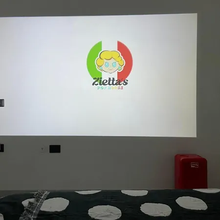 Ziettas Pop House * Nápoles